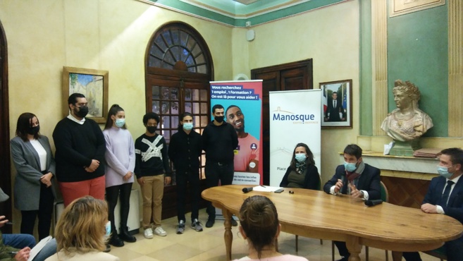 Emploi : la ville de Manosque mise sur sa jeunesse Emploi : la ville de Manosque mise sur sa jeunesse