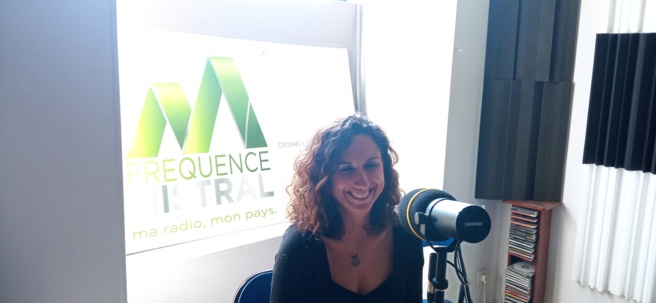 Caroline Roux Coaching des émotions & intuition Caroline Roux Coaching des émotions & intuition