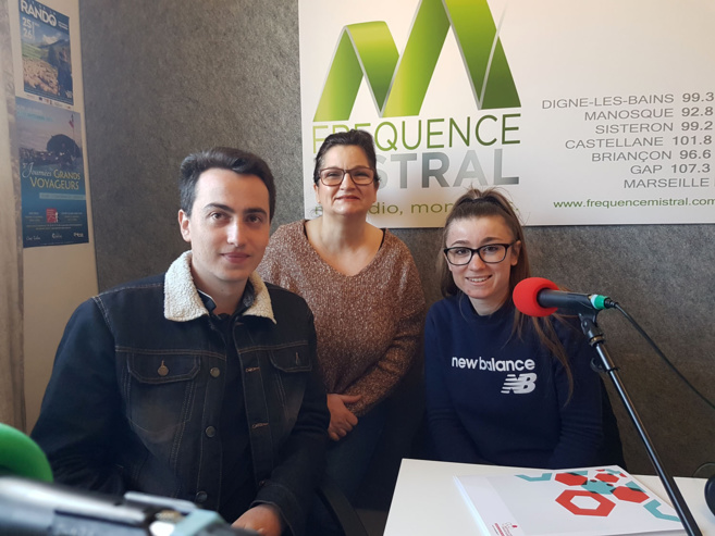 de gauche à droite Maxens, Anne-Shirley et Mélanie de gauche à droite Maxens, Anne-Shirley et Mélanie