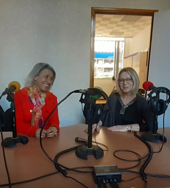 l'Hypnose humaniste avec Fatima Benfriha et France l'Hypnose humaniste avec Fatima Benfriha et France