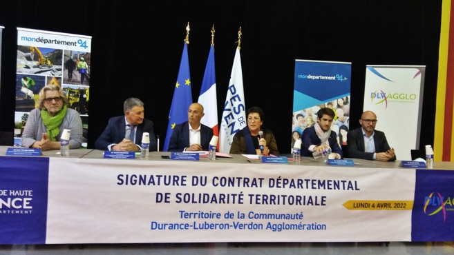 Le CD 04 solidaire des communes Le CD 04 solidaire des communes