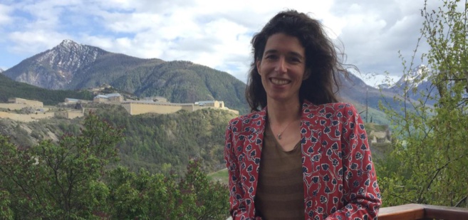 A la rencontre de Chloé, éducatrice au développement moteur du nourrisson en Body-Mind Centering A la rencontre de Chloé, éducatrice au développement moteur du nourrisson en Body-Mind Centering