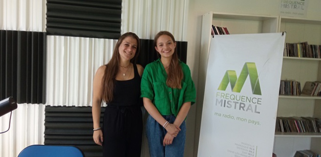 16e rencontres de théâtre amateur 2022 : Cendrillon VS Chaperon Rouge 16e rencontres de théâtre amateur 2022 : Cendrillon VS Chaperon Rouge