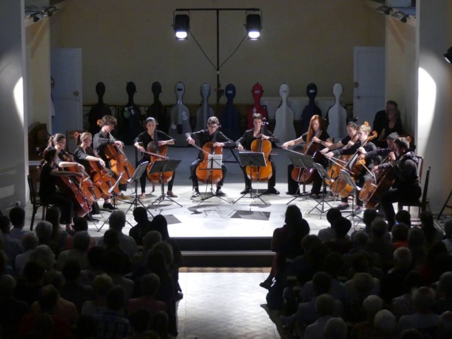Un Concert de violoncelle à venir Un Concert de violoncelle à venir