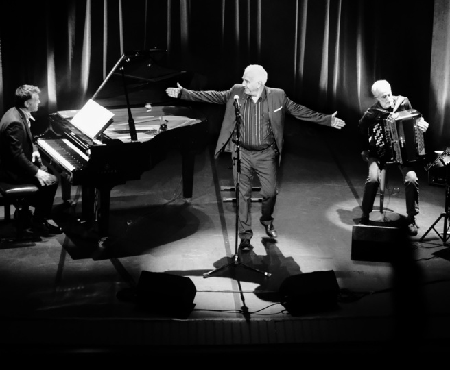 de gauche à droite Jean-Sébastien Bressy - Jean-Marc Dermesropian et Jo Labita de gauche à droite Jean-Sébastien Bressy - Jean-Marc Dermesropian et Jo Labita