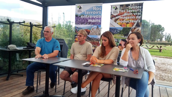  La vie en couleurs… paysannes La vie en couleurs… paysannes