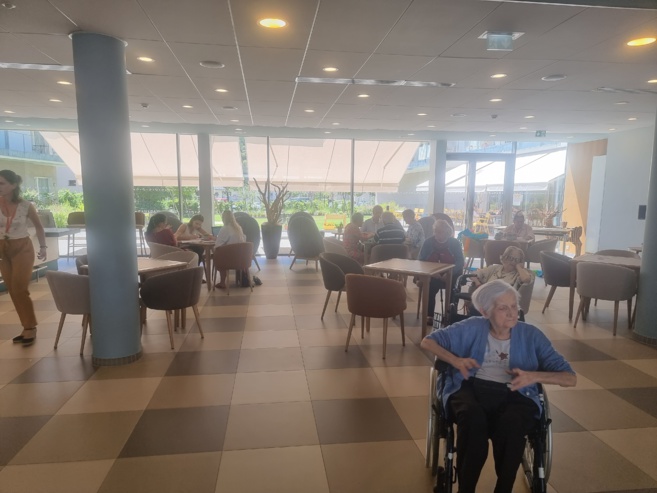 Une belle initiative intergénérationnelle sur le thème de la Différence à Domitys ! Une belle initiative intergénérationnelle sur le thème de la Différence à Domitys !