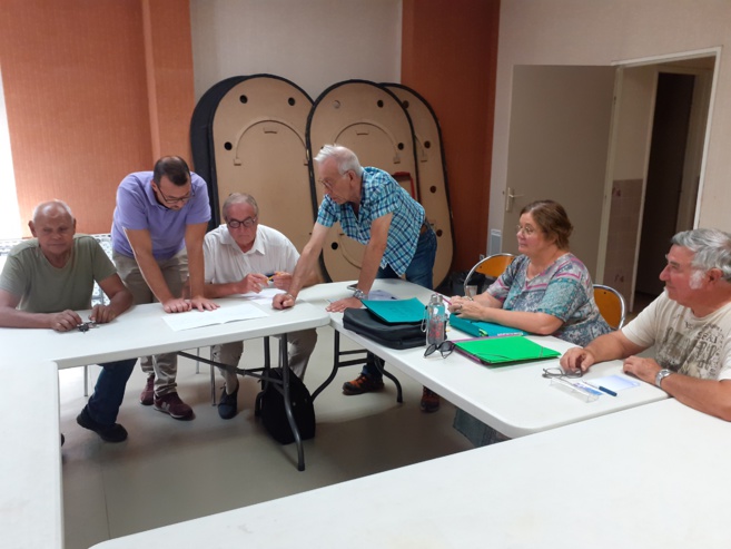 Travail d’équipe pour la 39 ème édition de la foire exposition de Sisteron. Travail d’équipe pour la 39 ème édition de la foire exposition de Sisteron.