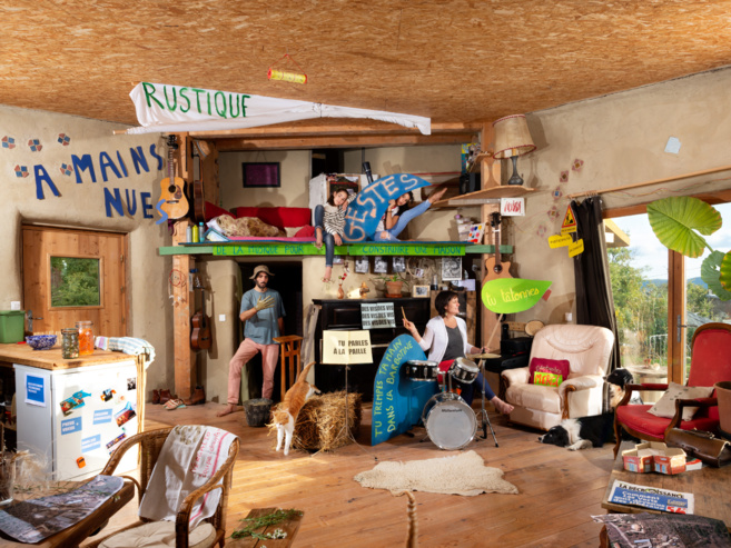 « Des pierres qui ont un visage » Sandy, Jérémie, Rose, Solal et Isia à Banon. salle 3 « Des pierres qui ont un visage » Sandy, Jérémie, Rose, Solal et Isia à Banon. salle 3