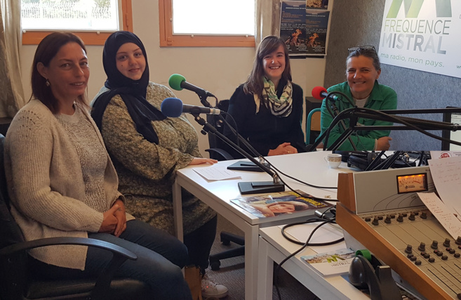 Des ateliers de théâtre gratuits pour les femmes du centre-ancien. Des ateliers de théâtre gratuits pour les femmes du centre-ancien.