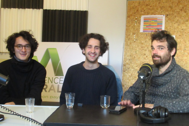 Portrait d'artistes : Absurd Heroes Portrait d'artistes : Absurd Heroes