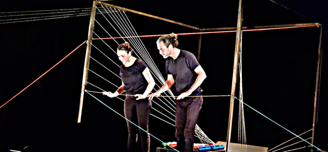 A Digne, magnifique spectacle musical, visuel et poétique avec la Compagnie Méli Mélodie A Digne, magnifique spectacle musical, visuel et poétique avec la Compagnie Méli Mélodie