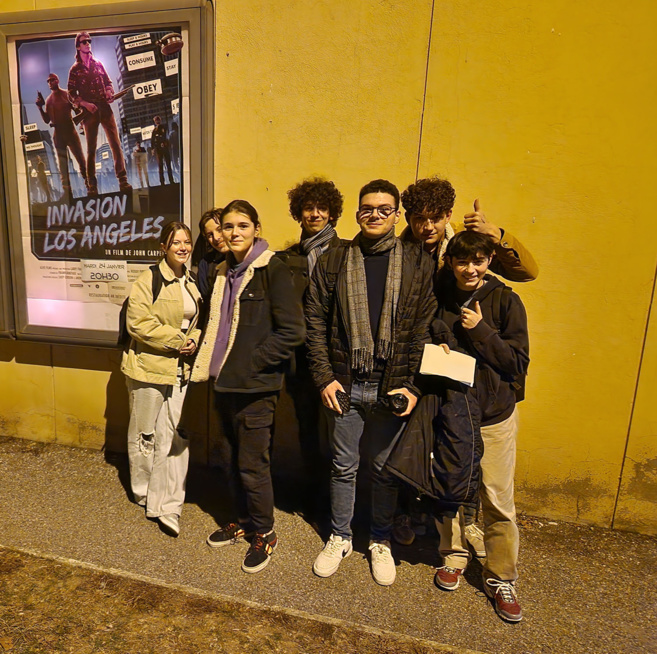 Les lycéens du David Néel option cinéma commentent le film culte de John Carpenter. Les lycéens du David Néel option cinéma commentent le film culte de John Carpenter.