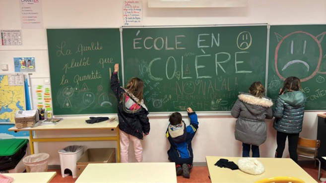 A Champtercier, les parents d'élèves sont en colère A Champtercier, les parents d'élèves sont en colère