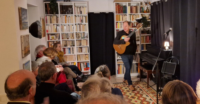 Thibaud Defever a enchanté le public au 51 à Pertuis ! Thibaud Defever a enchanté le public au 51 à Pertuis !