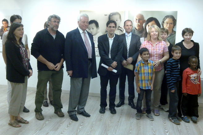 Adoptés, l’origine de l’histoire : une exposition à ne pas rater à Sisteron ! Adoptés, l’origine de l’histoire : une exposition à ne pas rater à Sisteron !