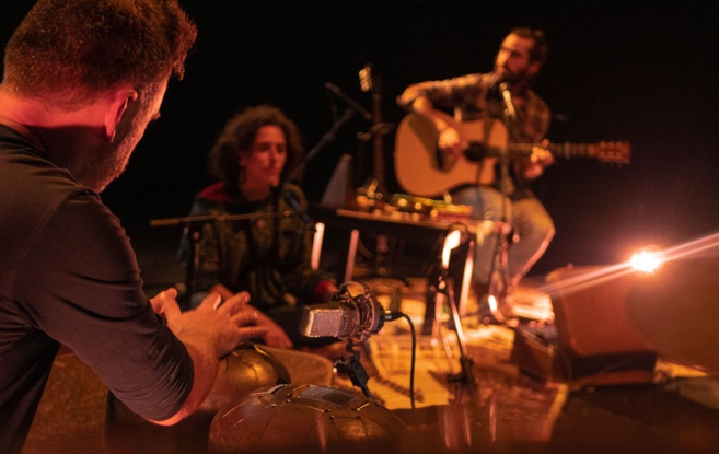 Le trio Lovla sur scène Le trio Lovla sur scène