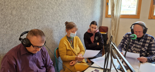 Digne Ding Dong - Le moteur à explosion Digne Ding Dong - Le moteur à explosion