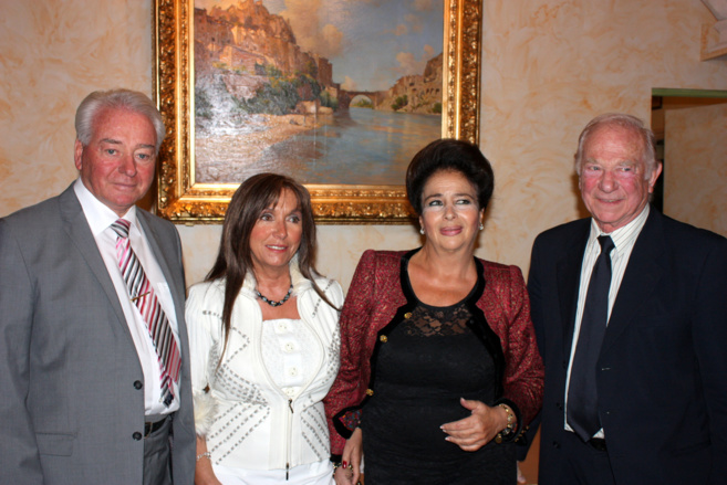 Fadila Farouk était à Sisteron, elle y a évoqué sa vie ! Fadila Farouk était à Sisteron, elle y a évoqué sa vie !