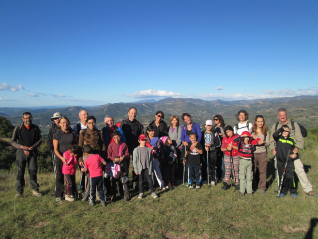 Des familles dignoises à l’assaut du sommet du Cousson Des familles dignoises à l’assaut du sommet du Cousson