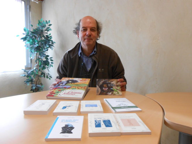 Jean Darot  présente les dernières publications des Editions Parole.