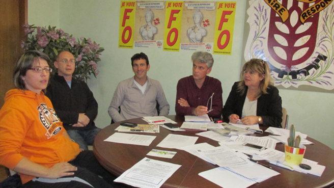 Les médecins urgentistes dénoncent la mutualisation du Samu ! Les médecins urgentistes dénoncent la mutualisation du Samu !