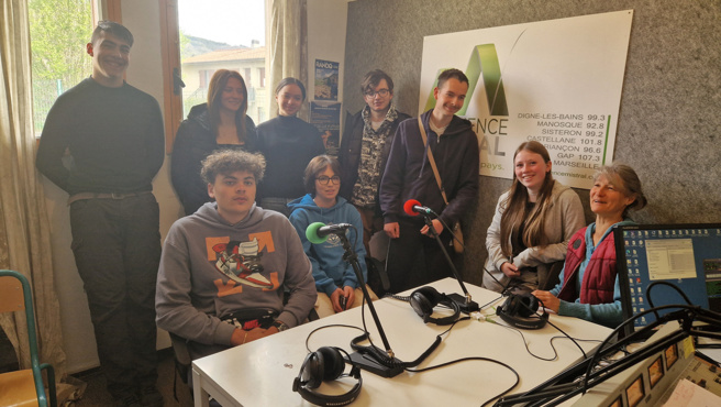 Territoires et société n°1 par les élèves de Carmejane de 1ère STAV Territoires et société n°1 par les élèves de Carmejane de 1ère STAV