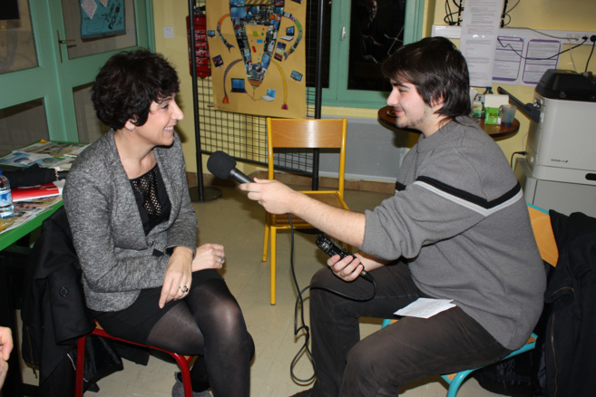 Les écrans mon ado et moi : Sisteron a planché sur les dangers de l’internet ! Les écrans mon ado et moi : Sisteron a planché sur les dangers de l’internet !