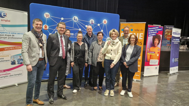 Une émission spéciale sur le 1er forum "Dign'Emploi". Une émission spéciale sur le 1er forum "Dign'Emploi".