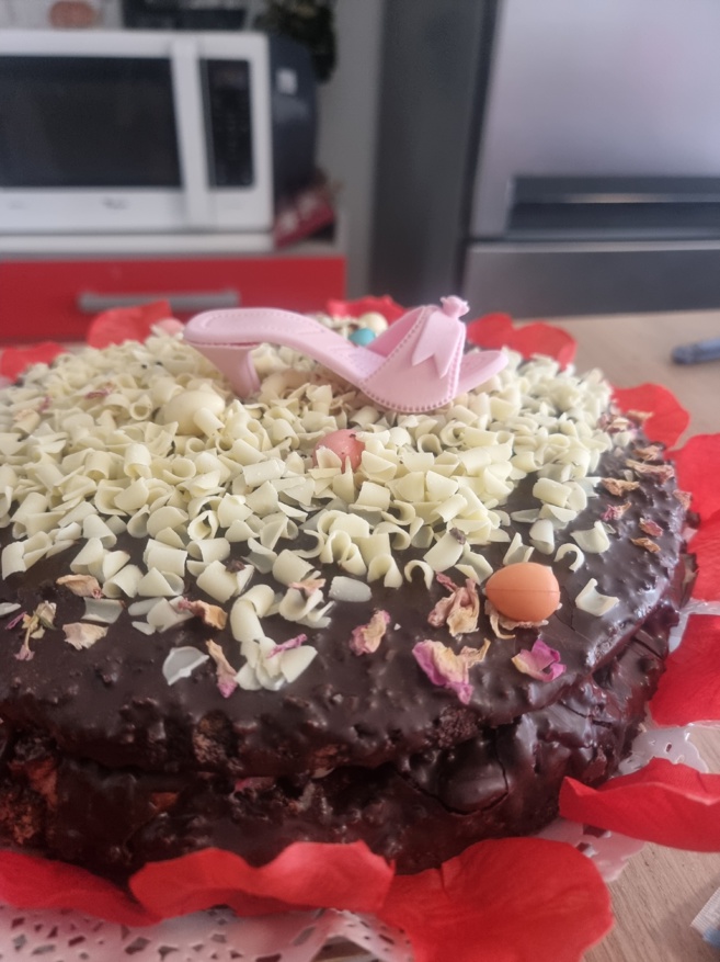 A la rencontre d'Elyana, la plus jeune concurrente du concours de pâtisserie amateur ! A la rencontre d'Elyana, la plus jeune concurrente du concours de pâtisserie amateur !