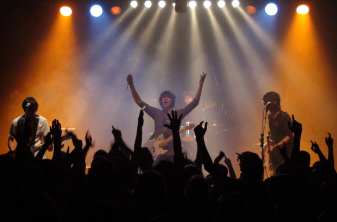 Une formation musicale professionnelle de 6 mois Chez Impulse. Une formation musicale professionnelle de 6 mois Chez Impulse.