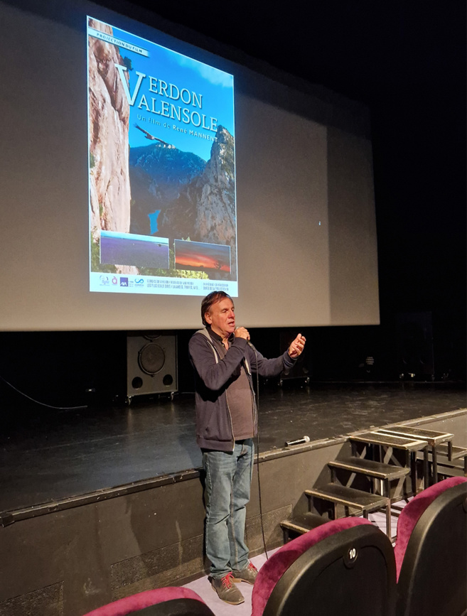 A Digne, Le réalisateur René Mannent a présenté Verdon Valensole ! A Digne, Le réalisateur René Mannent a présenté Verdon Valensole !