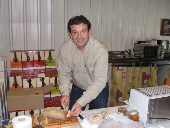 Il a tout plaqué pour le canard ! Il a tout plaqué pour le canard !