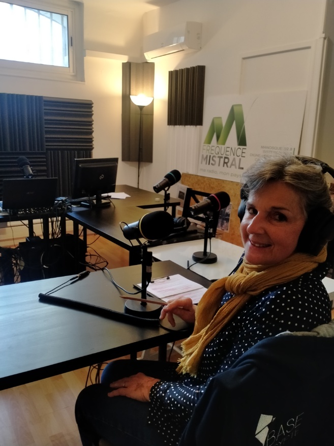 Françoise Saint George dans les studios Françoise Saint George dans les studios