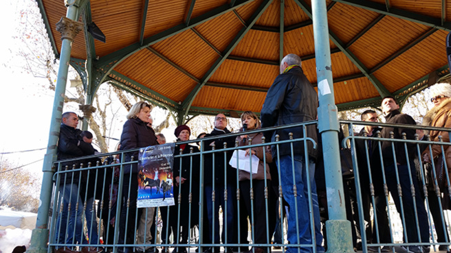 La 17ème Fête de l’âne gris a été couronnée de succès. La 17ème Fête de l’âne gris a été couronnée de succès.