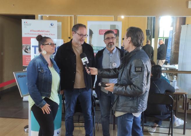 ‘’Place aux Jobs’’ à Peipin" ‘’Place aux Jobs’’ à Peipin"