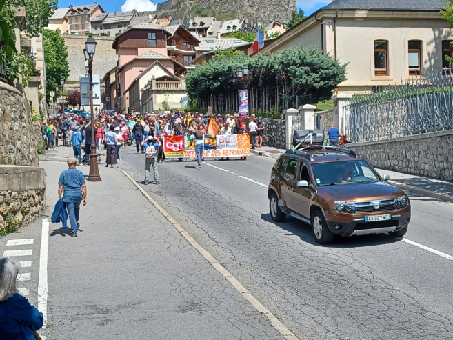 Toujours du monde contre la réforme des retraites Toujours du monde contre la réforme des retraites