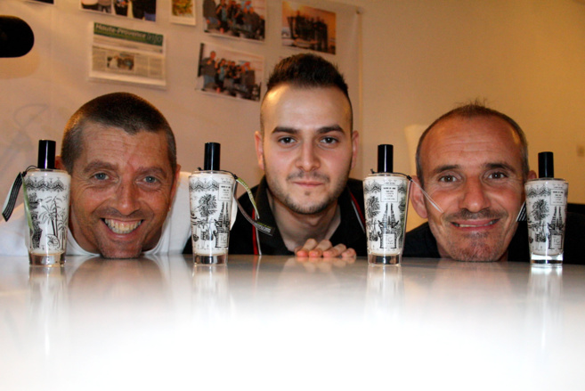 Fréquence Kitch - Tous les lundis de 20h30 à 22h00 ! Fréquence Kitch - Tous les lundis de 20h30 à 22h00 !