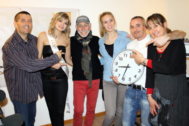 Fréquence Kitch - Tous les lundis de 20h30 à 22h00 ! Fréquence Kitch - Tous les lundis de 20h30 à 22h00 !