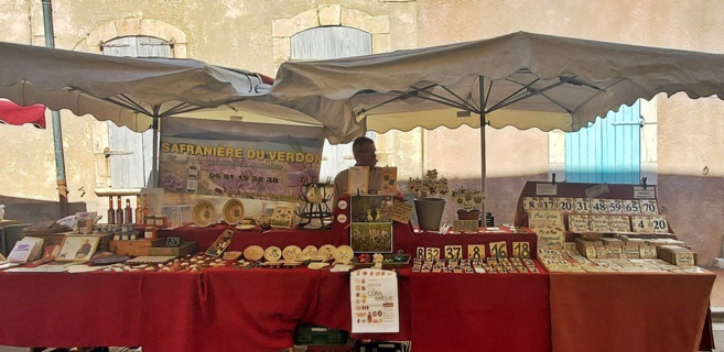 Guy Mombel - Marché du lundi - Quinson (04) Guy Mombel - Marché du lundi - Quinson (04)