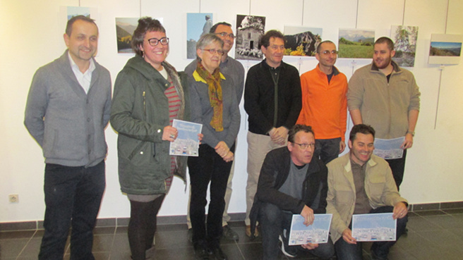 Ils sont récompensés pour avoir photographié leur ville. Ils sont récompensés pour avoir photographié leur ville.