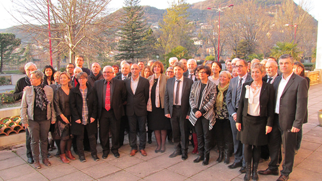Gilbert Sauvan a présenté les candidats de la majorité départementale pour le scrutin de mars dans les Alpes de Haute-Provence. Gilbert Sauvan a présenté les candidats de la majorité départementale pour le scrutin de mars dans les Alpes de Haute-Provence.