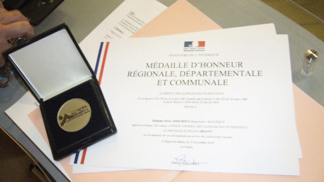 Des agents du Département ont été médaillés. Des agents du Département ont été médaillés.