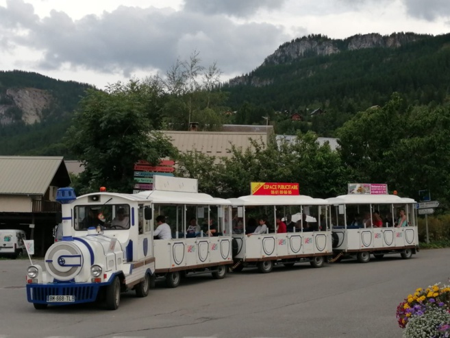 Le petit train blanc du Travers ne circulera plus Le petit train blanc du Travers ne circulera plus