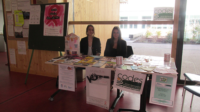 Le lycée Alexandra David-Néel s’est mobilisé sur le sidaction. Le lycée Alexandra David-Néel s’est mobilisé sur le sidaction.