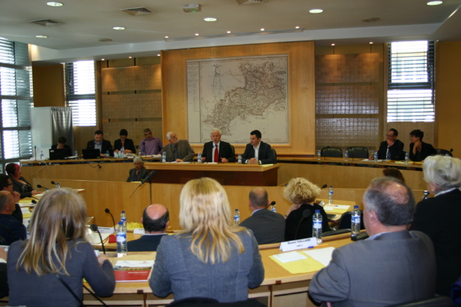 L’élection du président du conseil départemental des Hautes-Alpes fut mouvementée… L’élection du président du conseil départemental des Hautes-Alpes fut mouvementée…