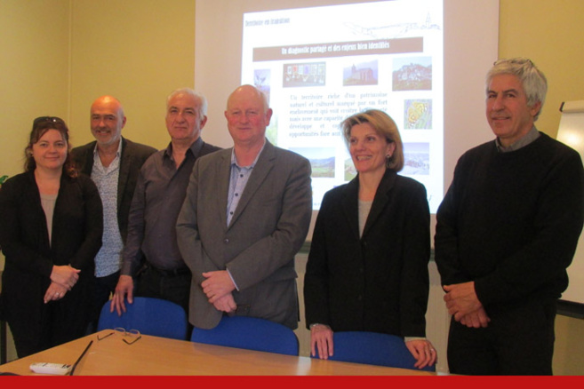 L’union fait la force : une candidature commune au programme LEADER a été acceptée. L’union fait la force : une candidature commune au programme LEADER a été acceptée.