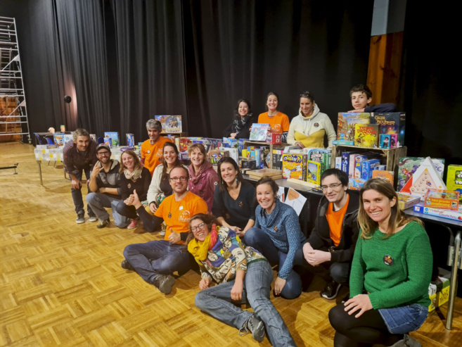 L'équipe bénévole © Pics et Colegram L'équipe bénévole © Pics et Colegram