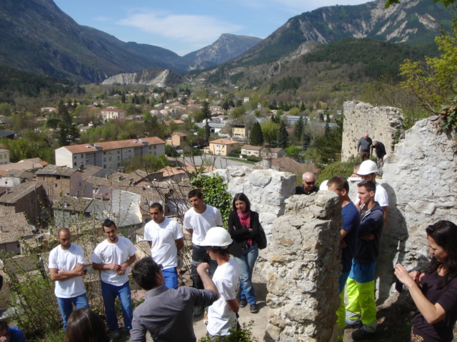 Le chantier-école du patrimoine des Jardins de la Tour a été inauguré à Castellane