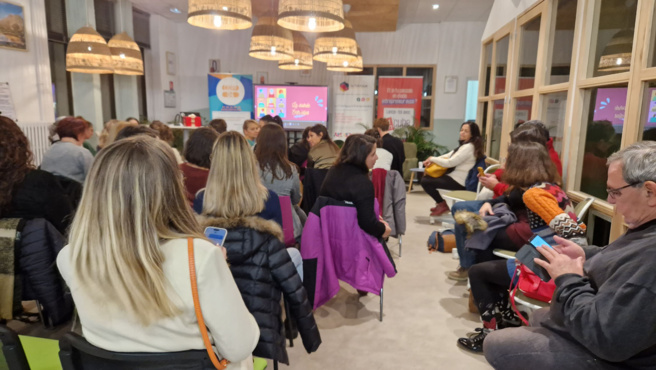 Une soirée festive "Entr'Elles" pour bien terminer l'année avec les Femmes entrepreneures du 04 ! Une soirée festive "Entr'Elles" pour bien terminer l'année avec les Femmes entrepreneures du 04 !